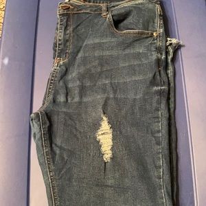 Frayed Skinny Jeans